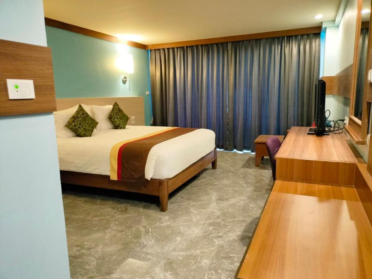 Saisawan Beach Luxury Hotel Na Chom Thian Ngoại thất bức ảnh