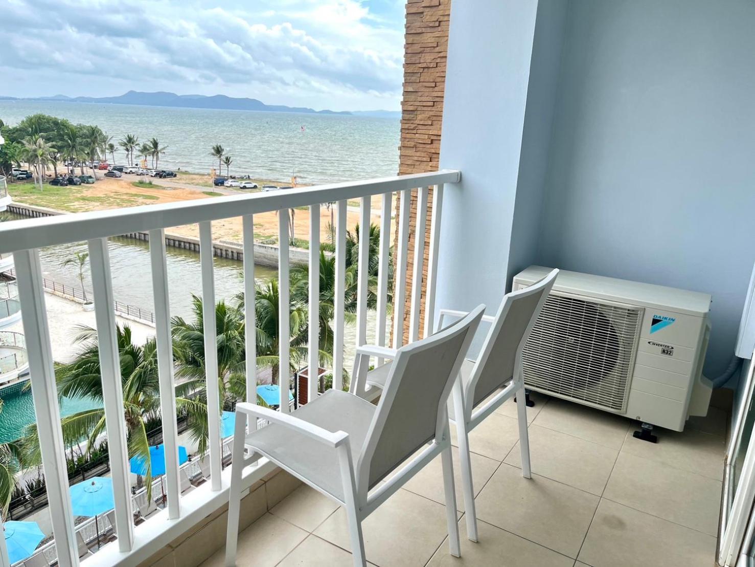 Saisawan Beach Luxury Hotel Na Chom Thian Ngoại thất bức ảnh