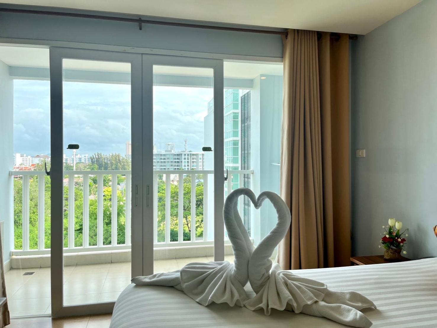 Saisawan Beach Luxury Hotel Na Chom Thian Ngoại thất bức ảnh